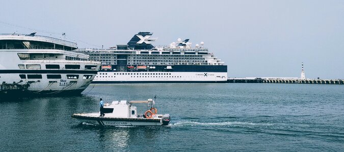 Travel boat