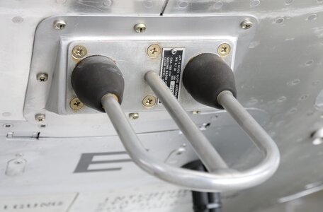 Landing aviation receiver