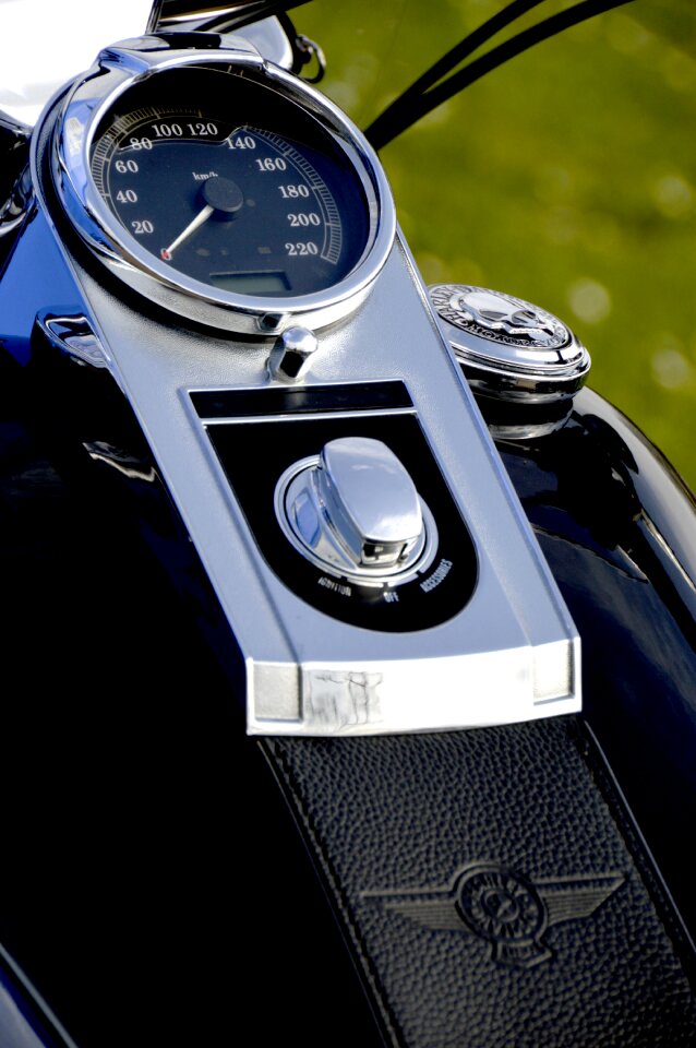 Biker chrome counter