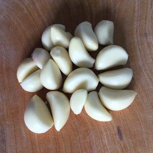 Cooking garlic