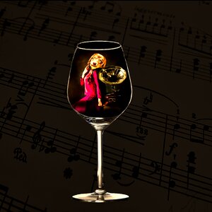 Wine alcohol glass