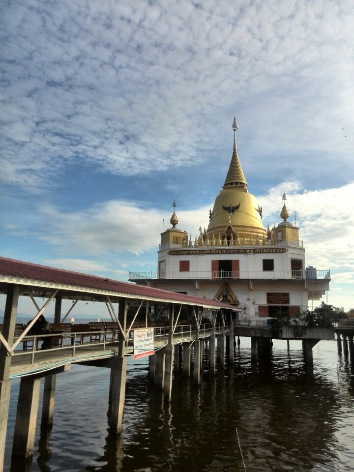 Thailand temple measure buddhism