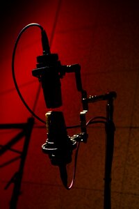 Microphone red Free photos
