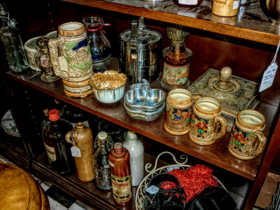 Table shelf
