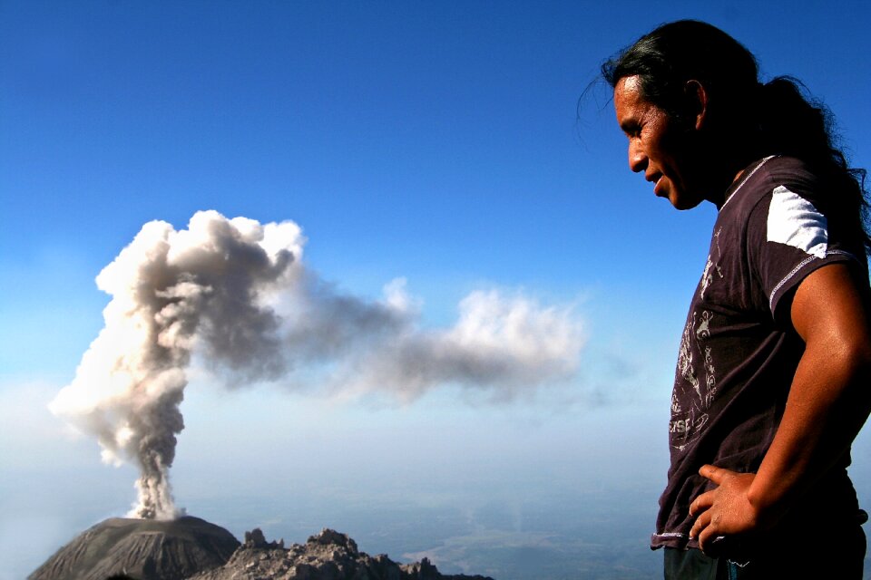 Man travel mountain