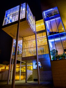 City window modern