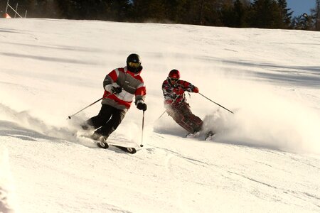 Sport skier ice
