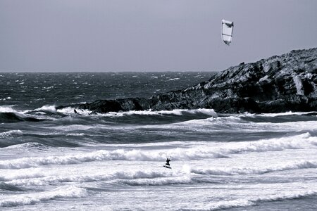 Coast wave wind surfing