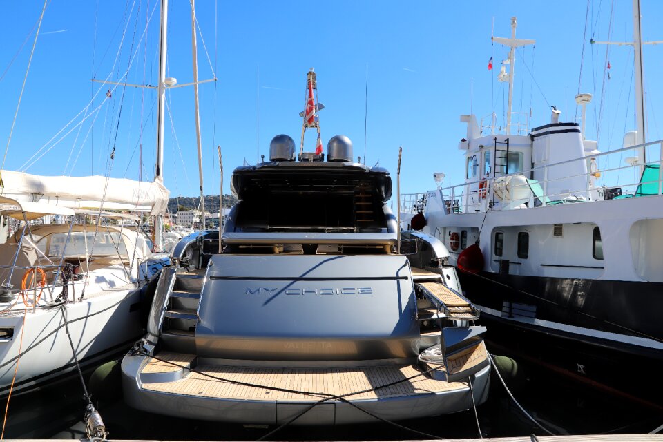 Sailboat body of water ship