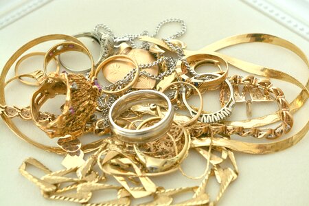 Luxury gem jewellery