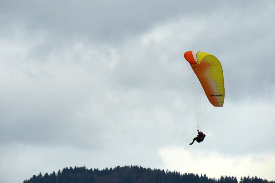 Paragliding flight fly