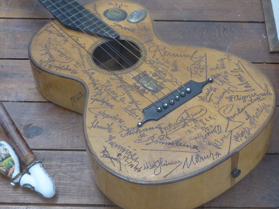 Engraving musical instrument walther fiorioli