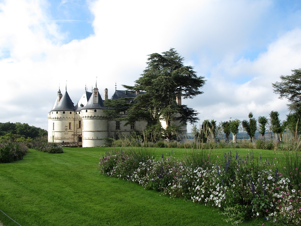 Architecture france romance