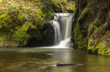 Rock wet wild photo