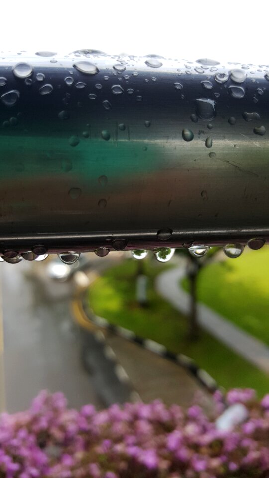 Clean h2o reflection
