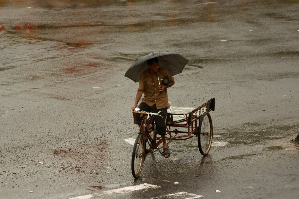 Man cycle road