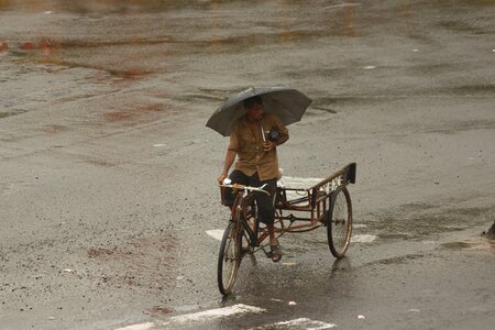 Man cycle road