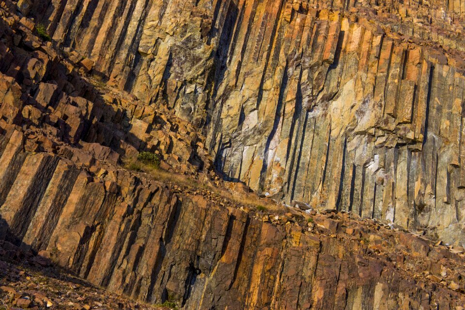 Wall industry nature