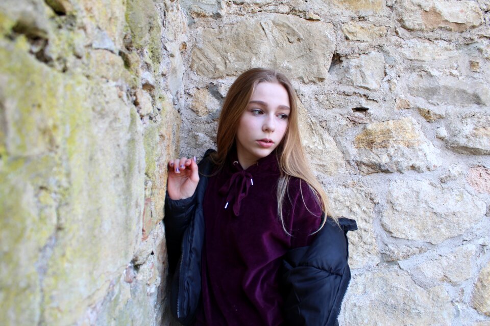 Fashion wall stone