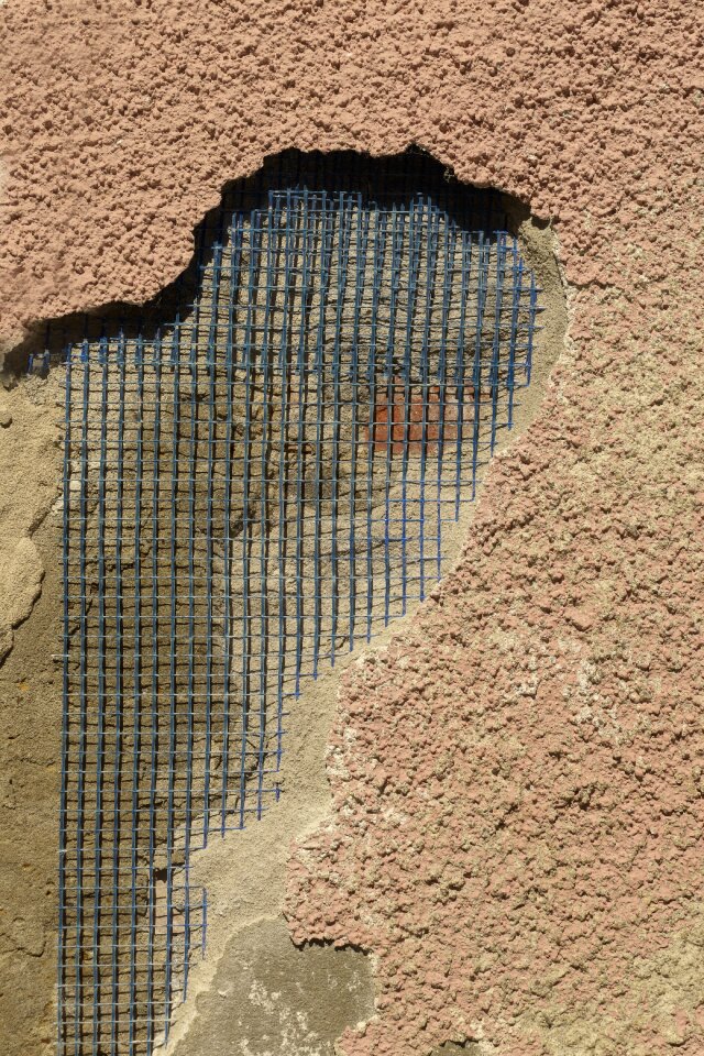 Tissue roughcast wall