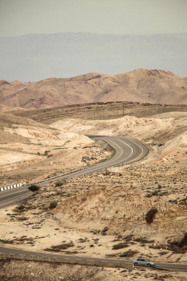 Road dry nature