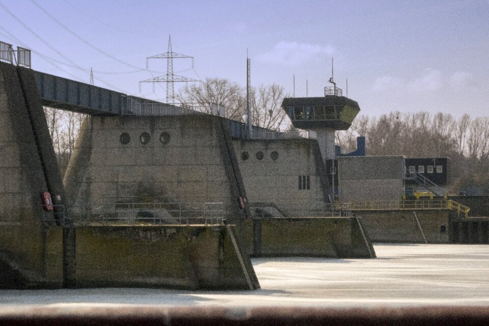 Transport system war Free photos
