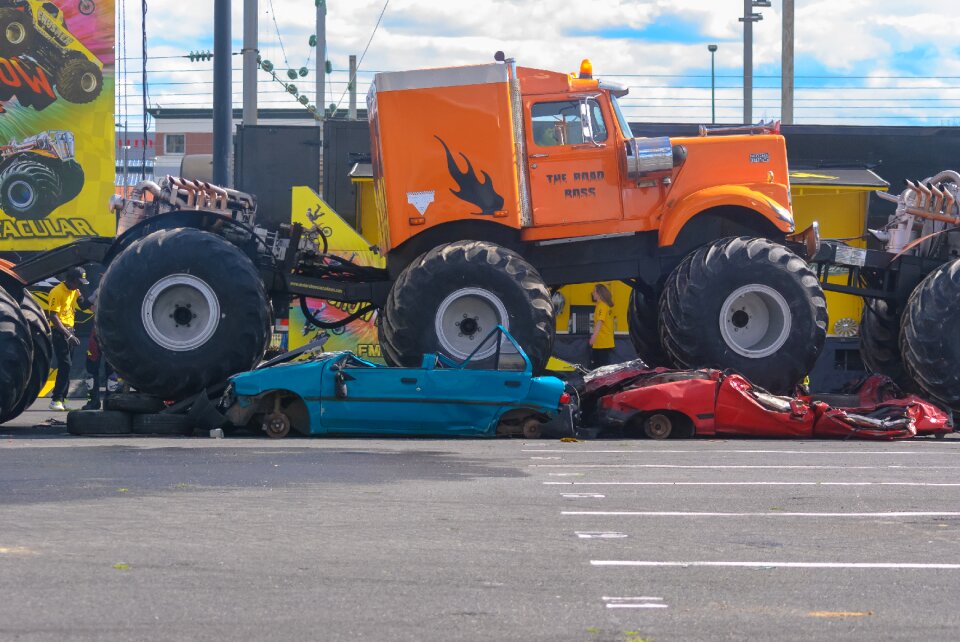 Automobile engine transport