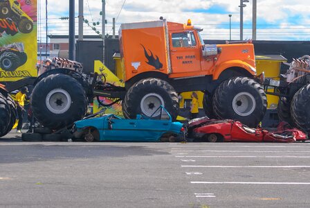 Automobile engine transport