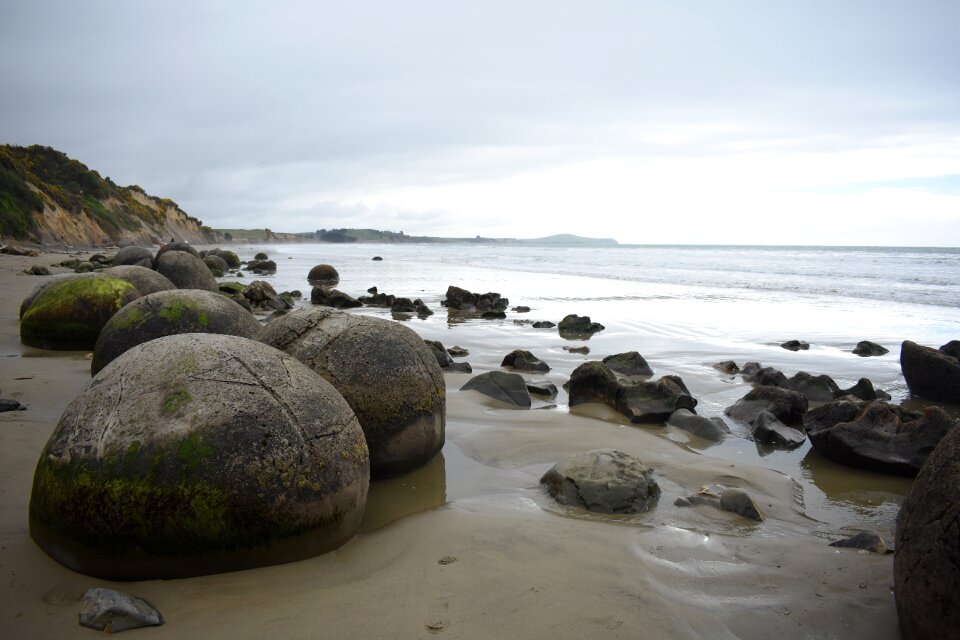 Rock water moeraki