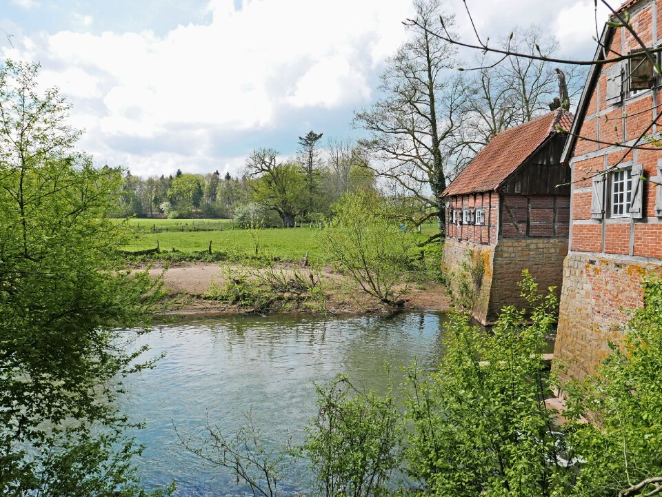 River waters house