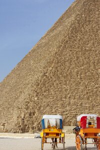 Pyramid kephren carts