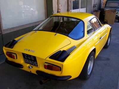 Old car alpine a110 plan du var