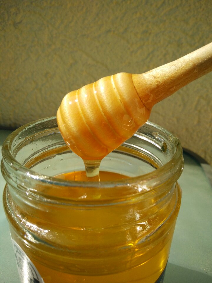 Dipper vessel sticky