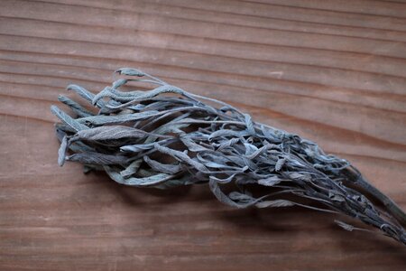 Dry herb hood
