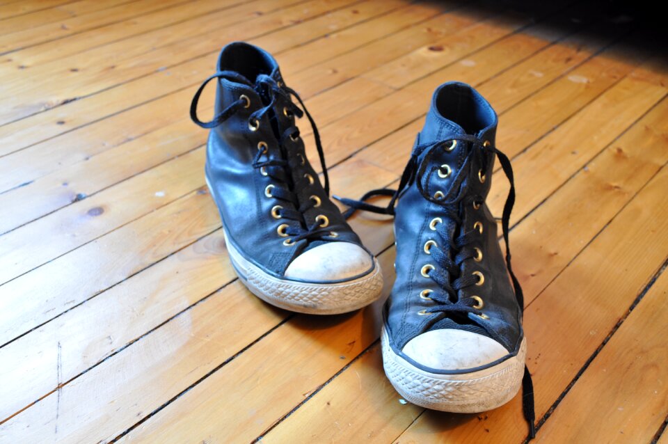 Foot fashion couple together