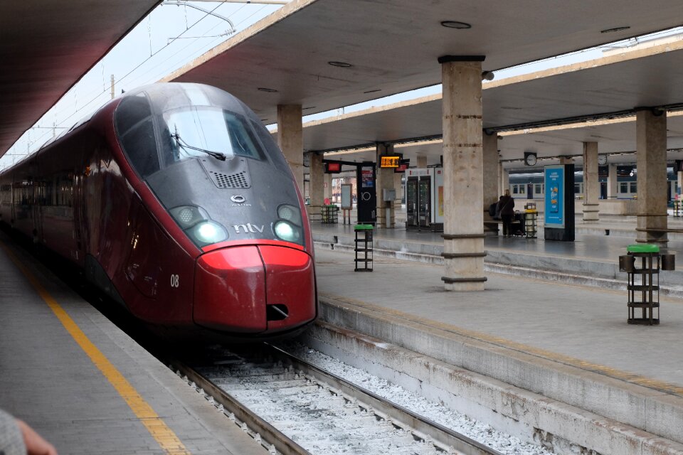 Station railway metro