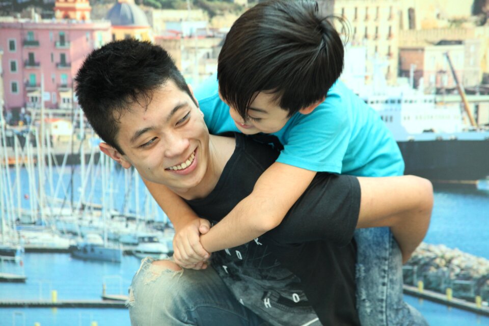Brothers family oriental