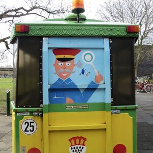 Train cologne art