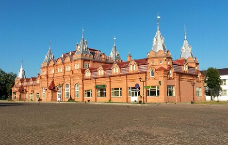 Sky showplace history