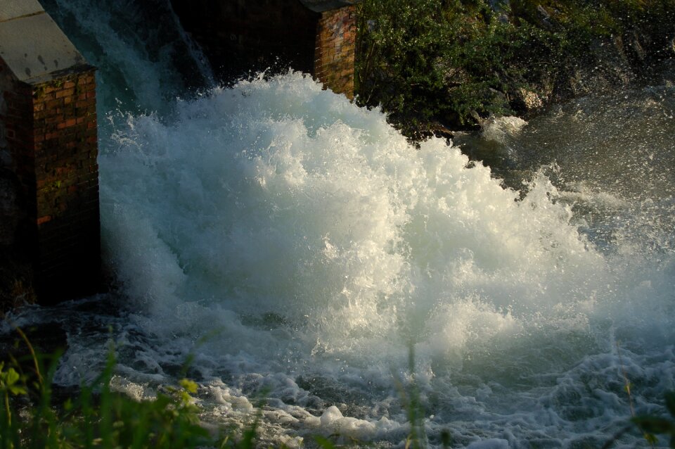 Waterfall outdoors roggia
