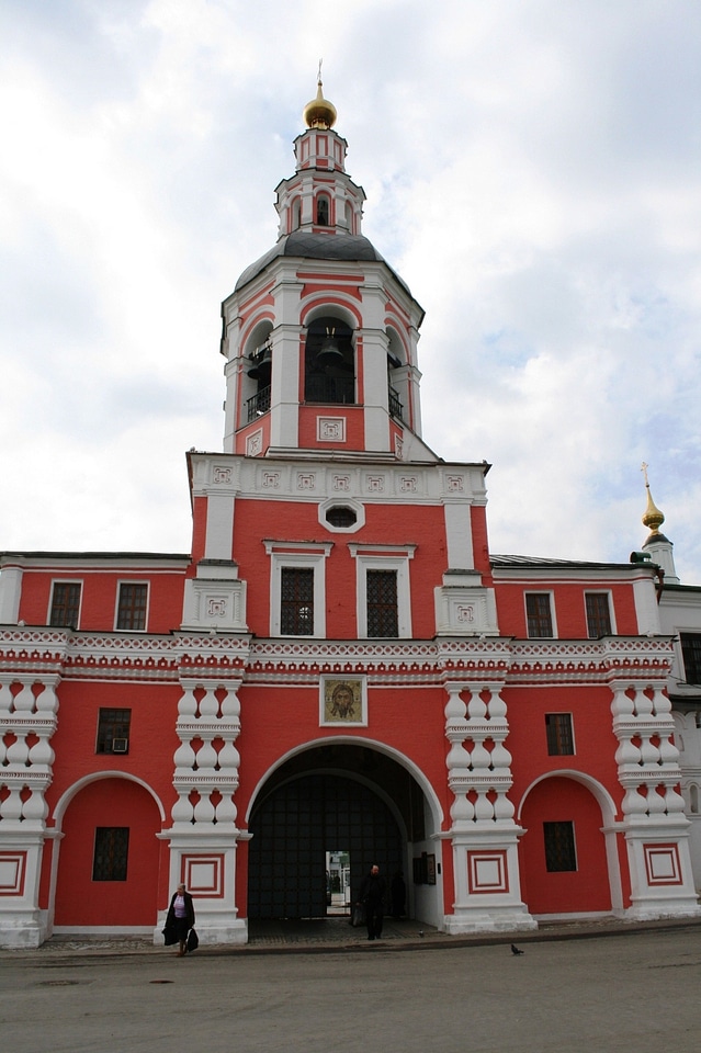 Russian orthodox arch entrance spire
