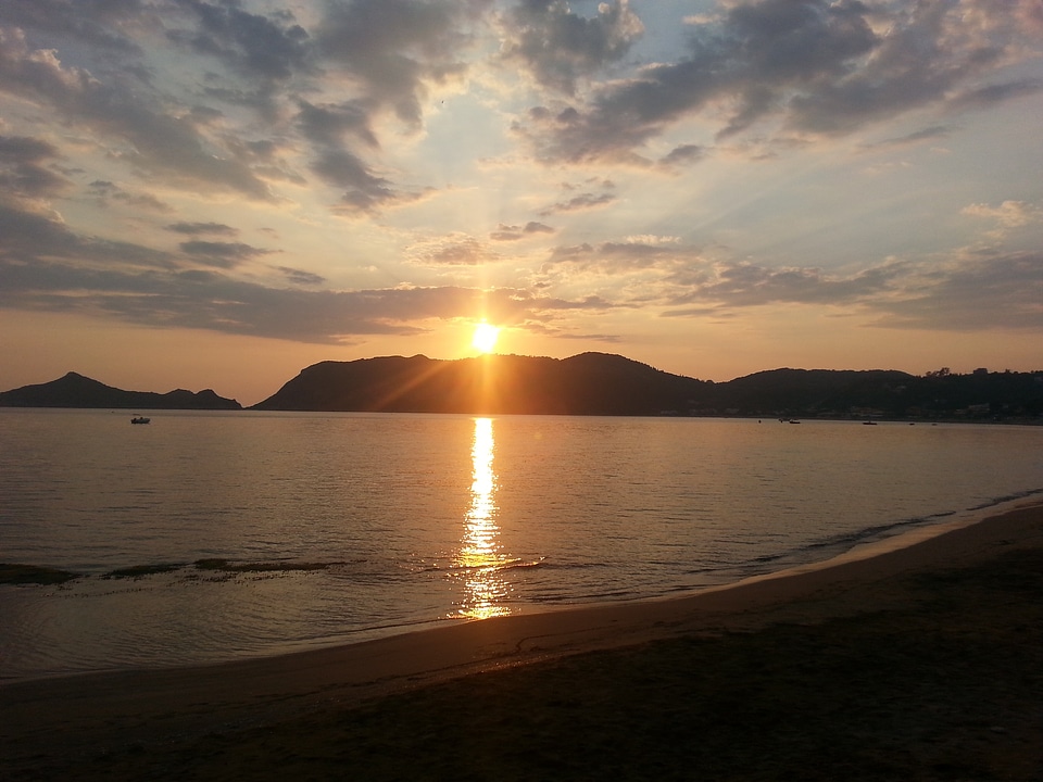 Sea beach setting sun