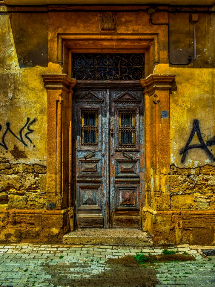 Doorway entrance facade photo