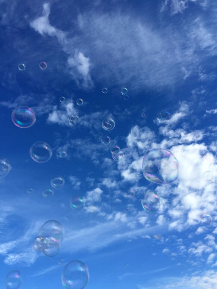 Clear sky bubbles