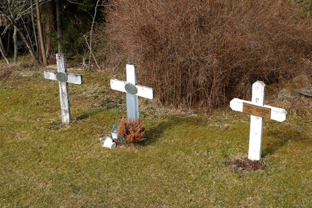 Old grave burial past
