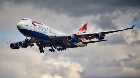 Transport jumbo jet british-airways photo
