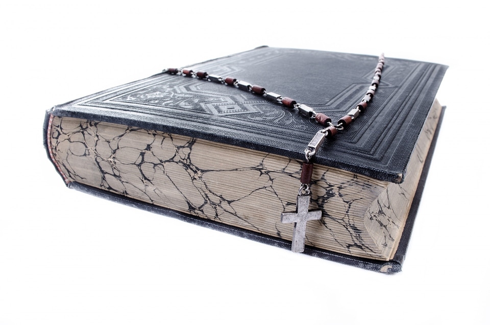 Book close-up psalm