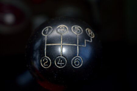 Sphere illuminated equipment
