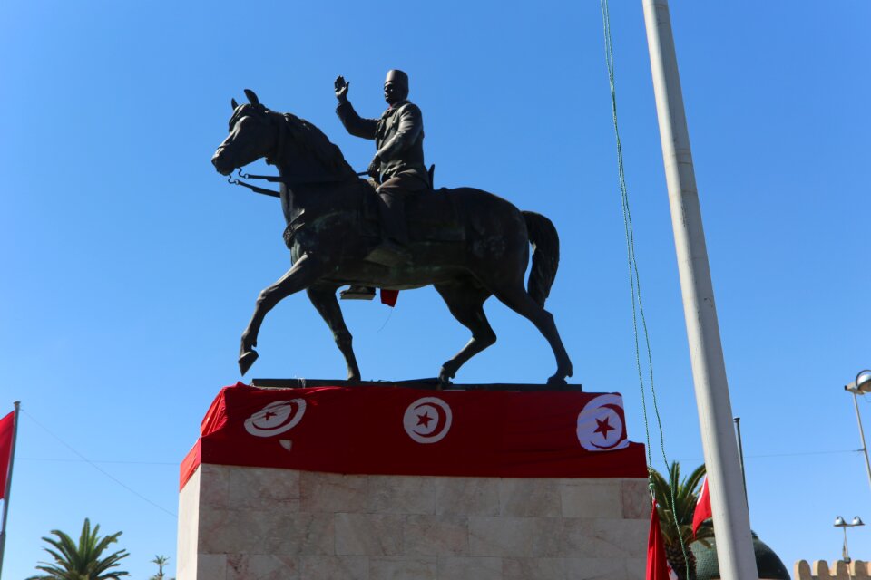 Tunisia cavalry people