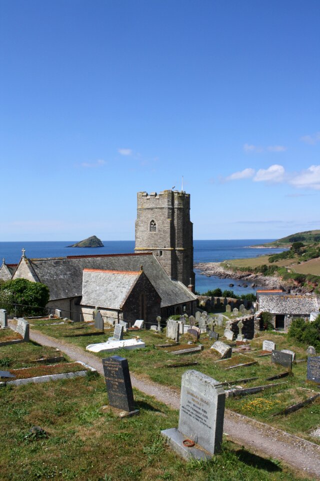 Devon cemetery plymouth bay